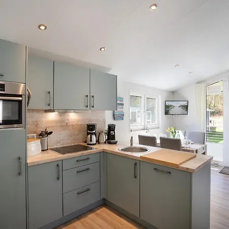 بيت للعطل Ostseecamp Luebecker Bucht Casa Del Mar Mit Kostenfreier Saunanutzung *